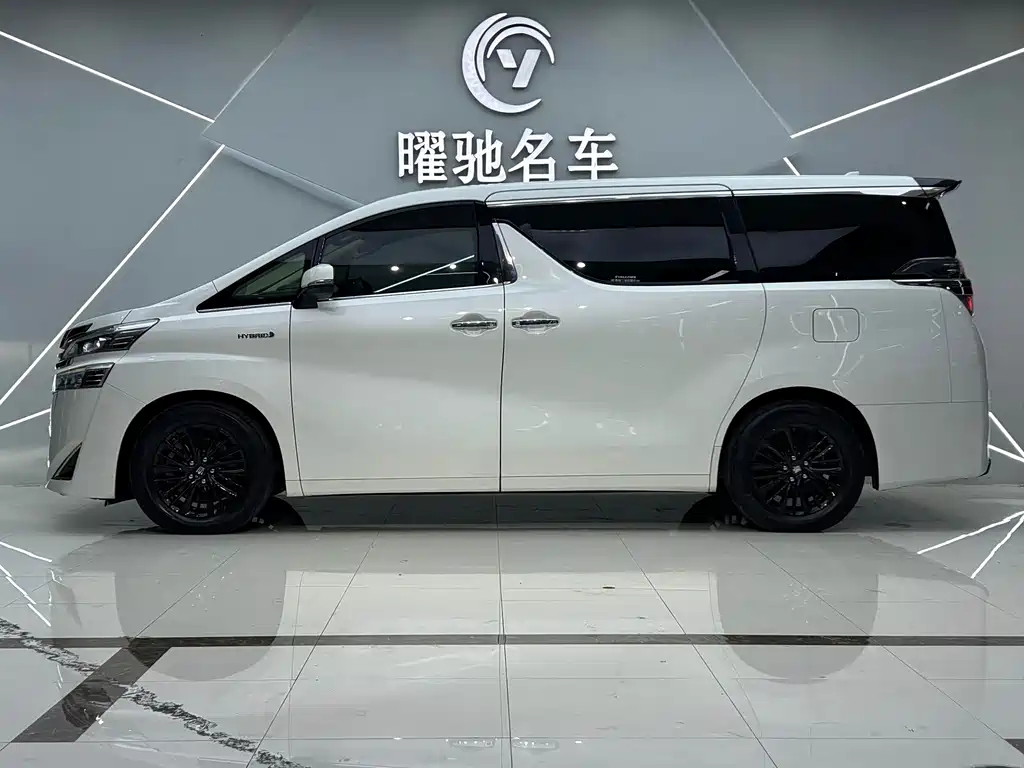Toyota Vellfire — миниатюра 3