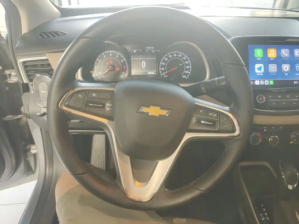 Chevrolet Monza — миниатюра 11