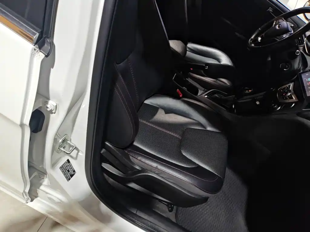 Chery Arrizo 5 — миниатюра 25