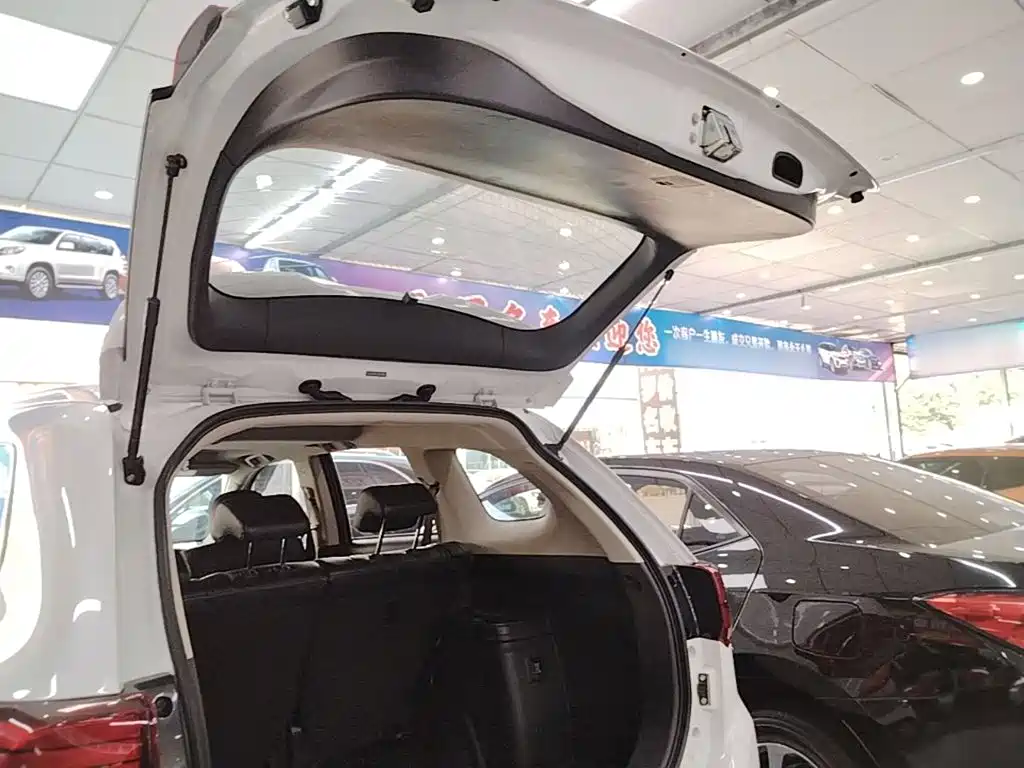 Mitsubishi Outlander — миниатюра 19