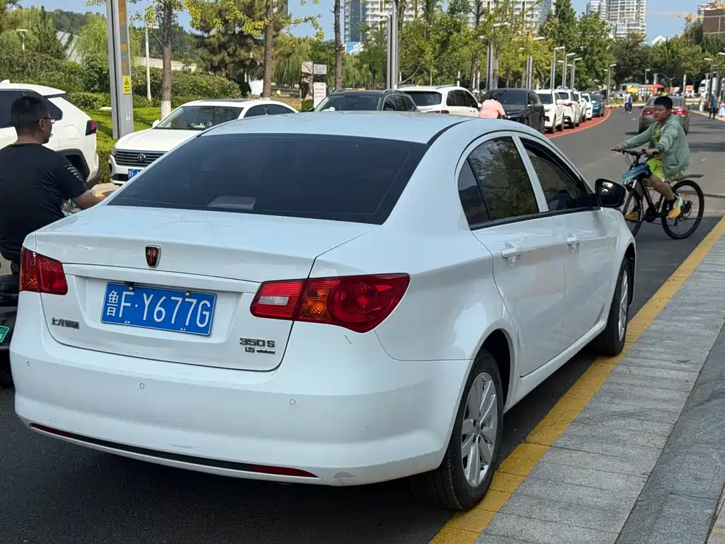 Roewe 350 — миниатюра 3