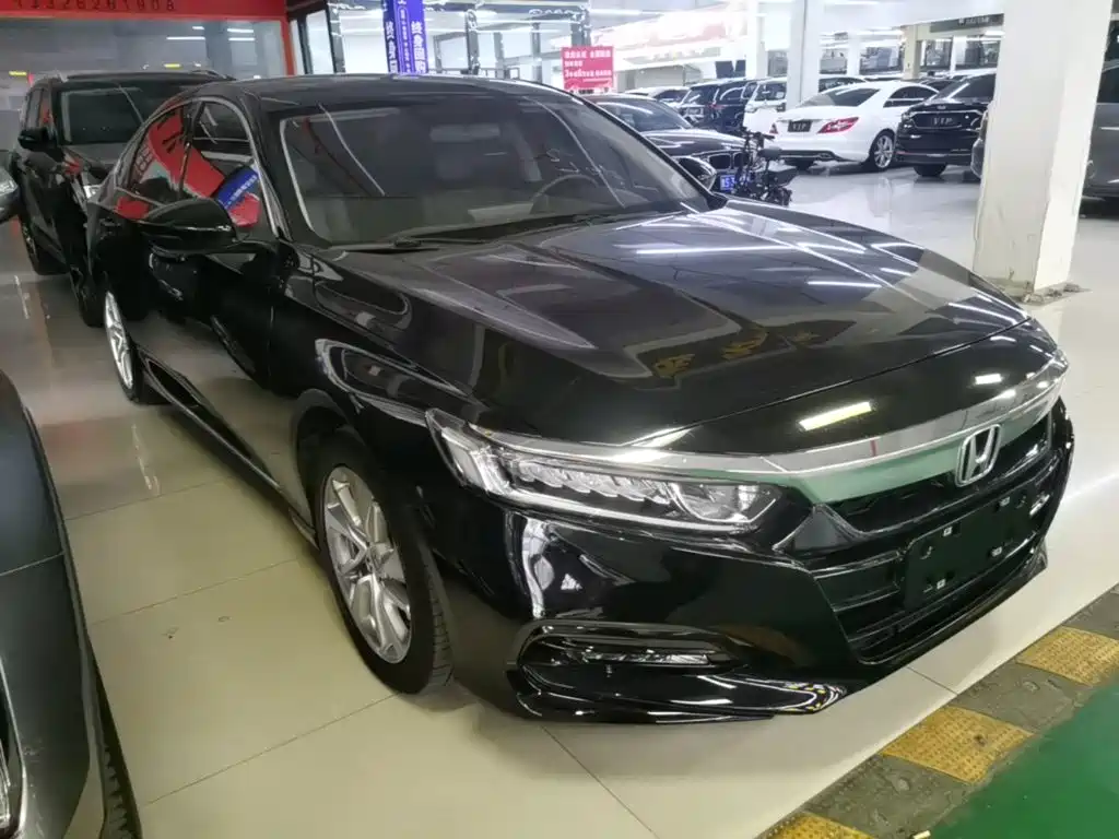 Honda Accord — миниатюра 4