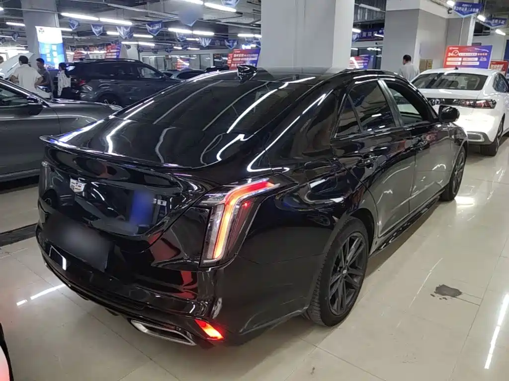 Cadillac CT4 — миниатюра 7