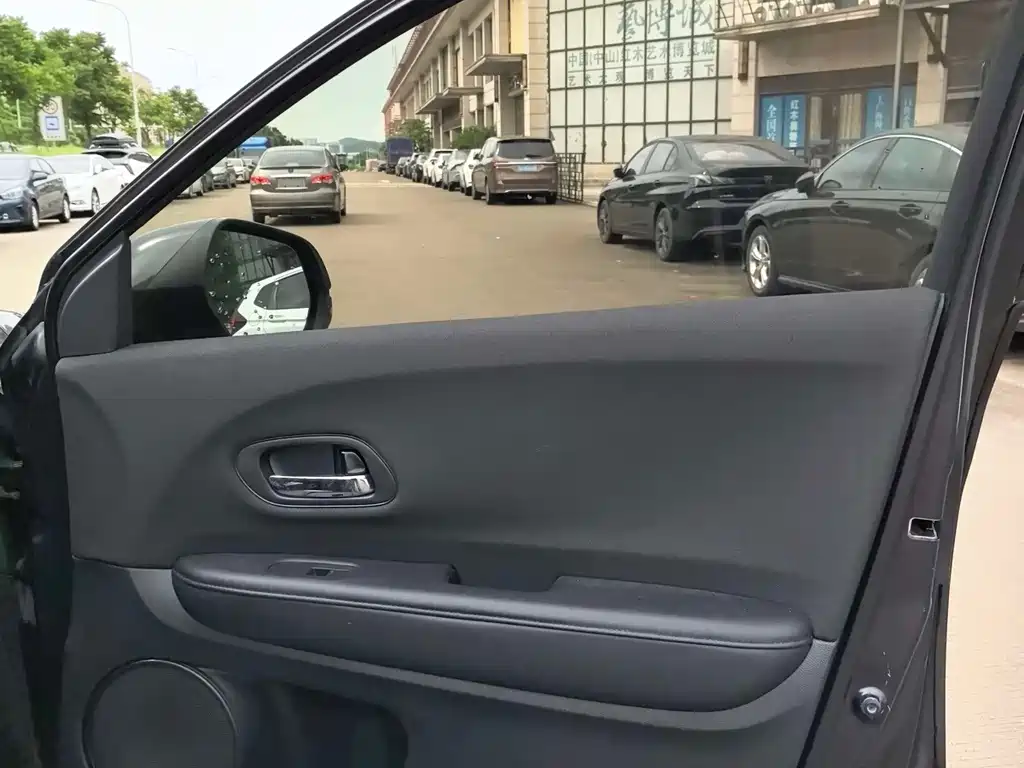 Honda Vezel — миниатюра 11