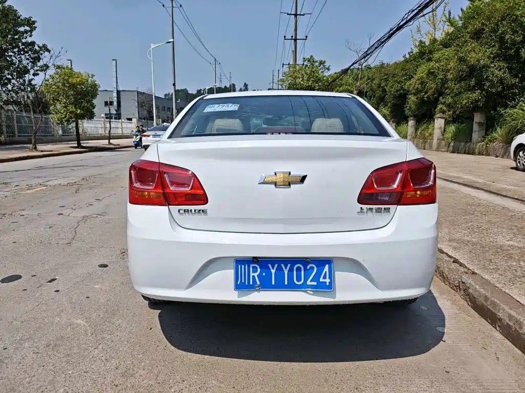 Chevrolet Cruze — миниатюра 5
