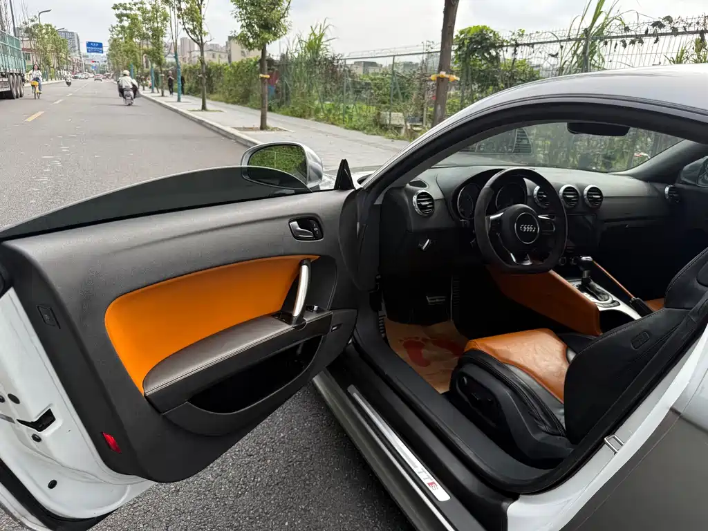 Audi TTS — миниатюра 14