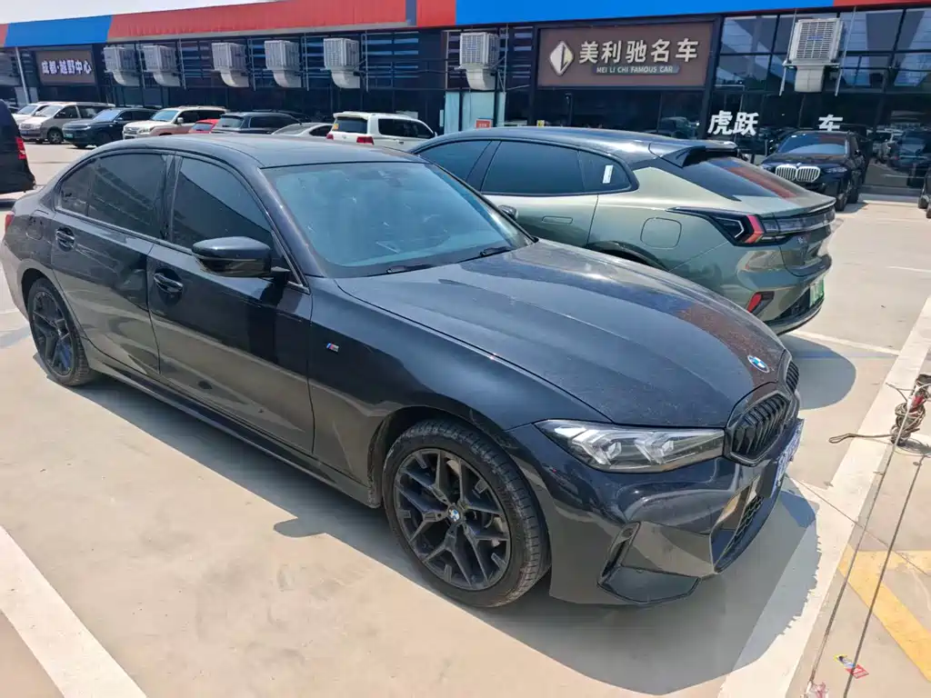 BMW 3 Series 2025