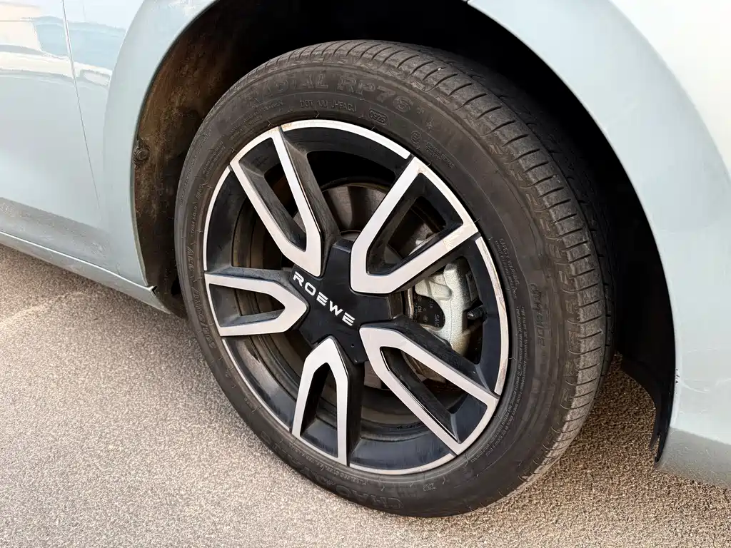 Roewe D6 — миниатюра 16