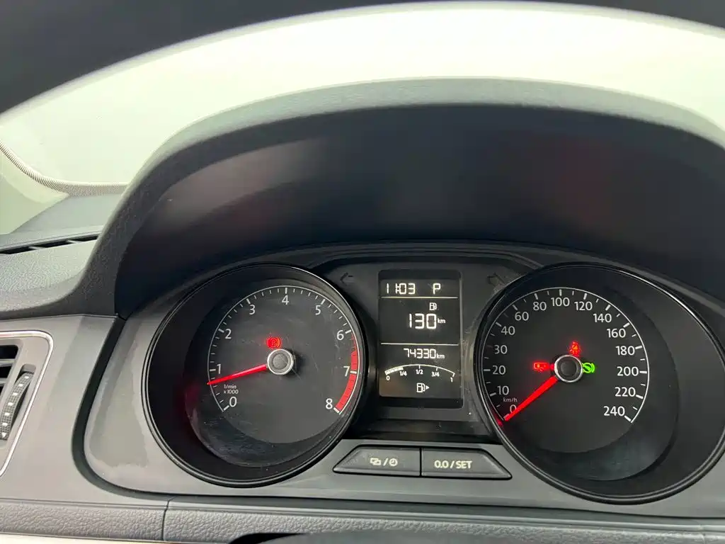 Volkswagen Lavida — миниатюра 10