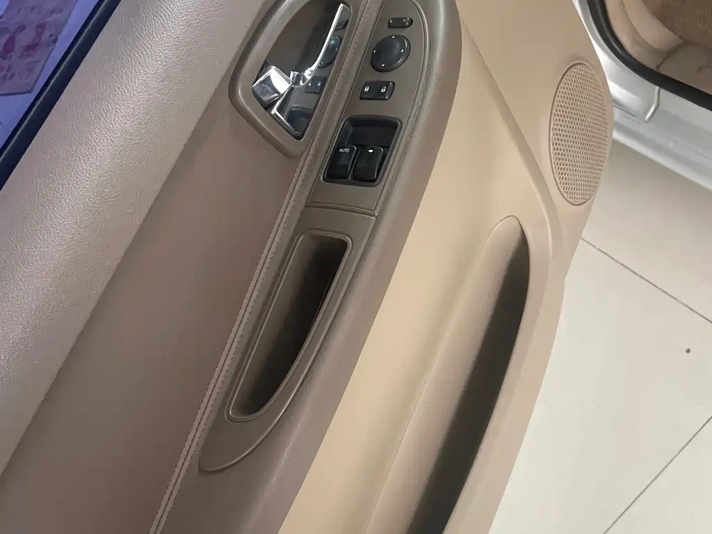 Buick GL8 2014 2.4L