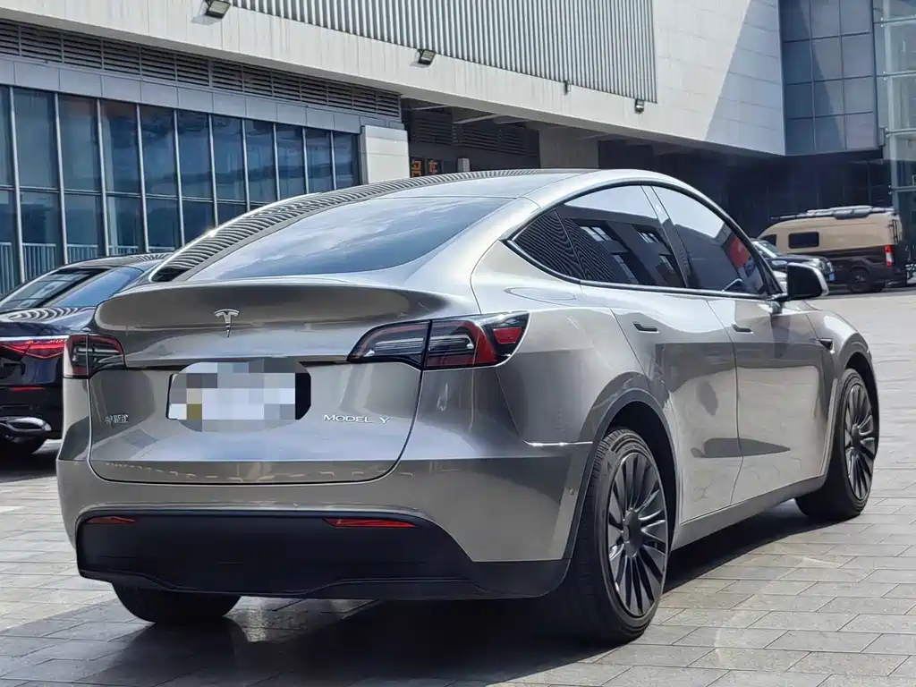 Tesla Model Y 2021 3D7