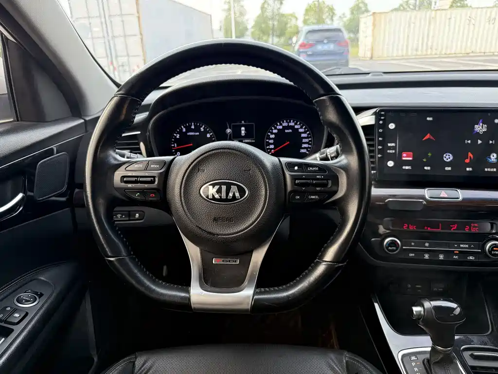 Kia K4 — миниатюра 7
