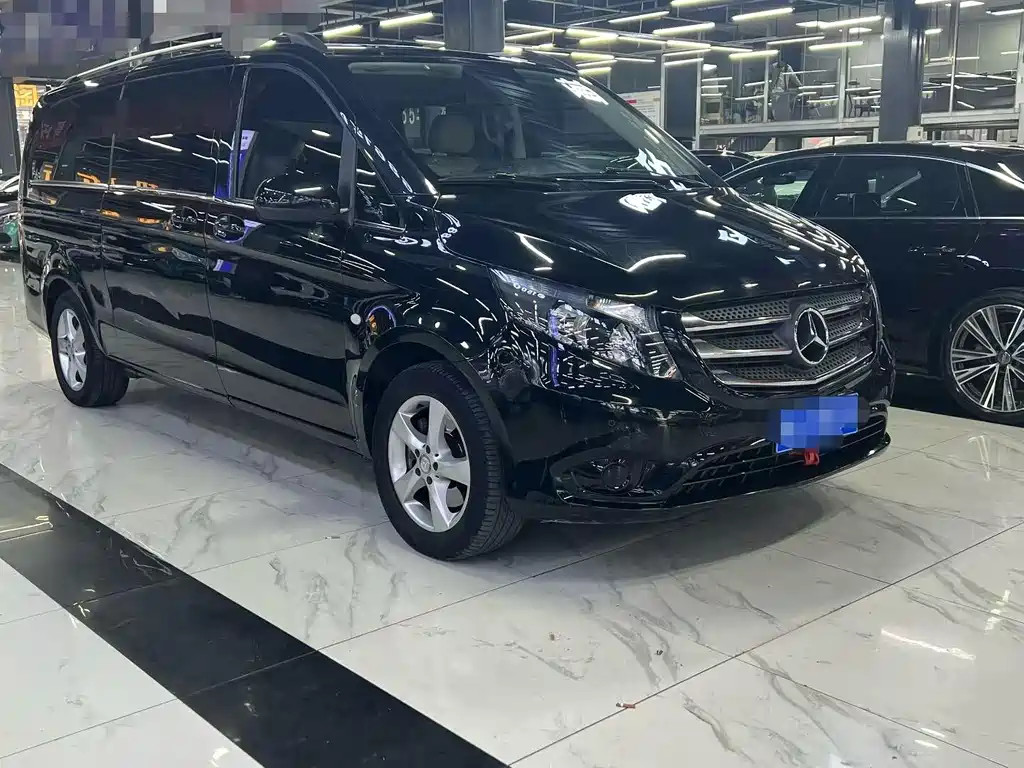 Mercedes-Benz Vito 2016 2.0T Elite