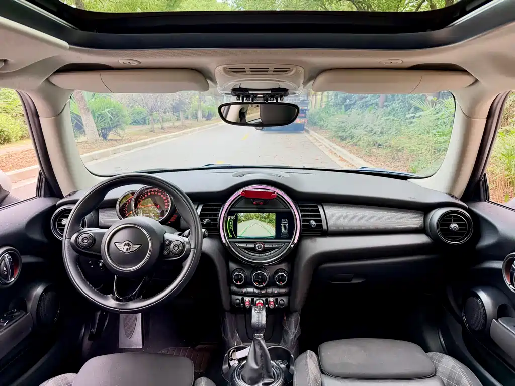 MINI Mini — миниатюра 8