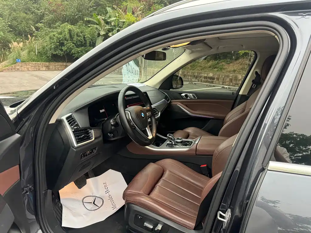 BMW X5 (Import) — миниатюра 7