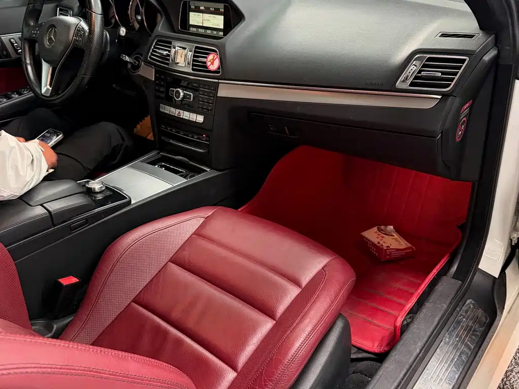 Mercedes-Benz E-Class (Import) — миниатюра 5