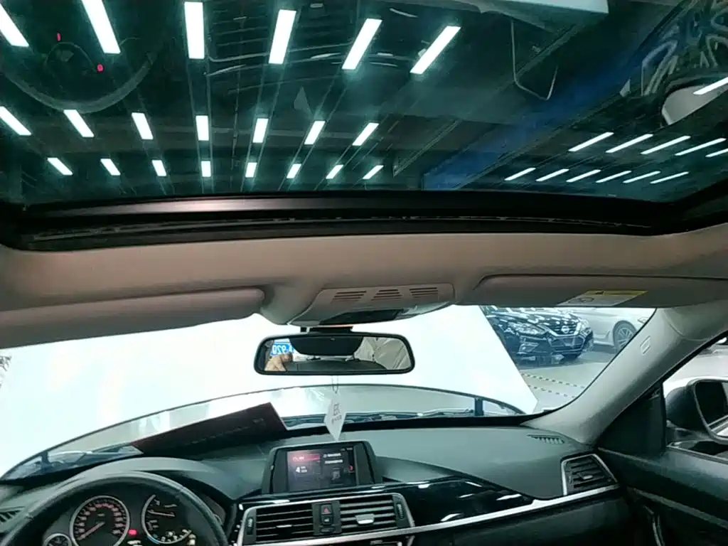BMW 3 Series GT — миниатюра 18