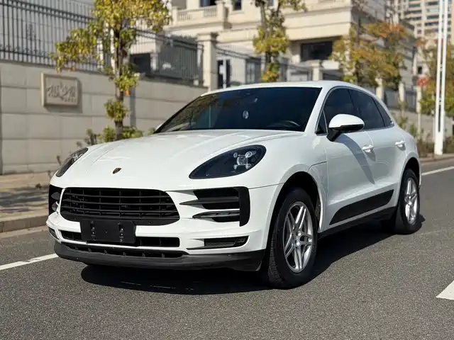 porsche macan