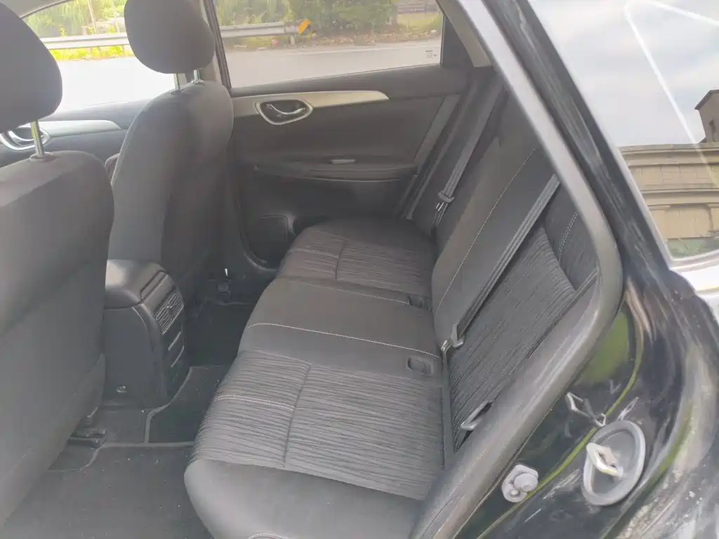 Nissan Sylphy — миниатюра 13