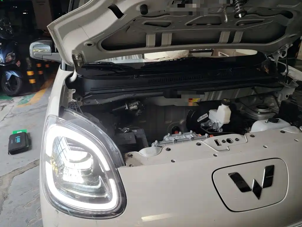 Wuling MINIEV — миниатюра 18