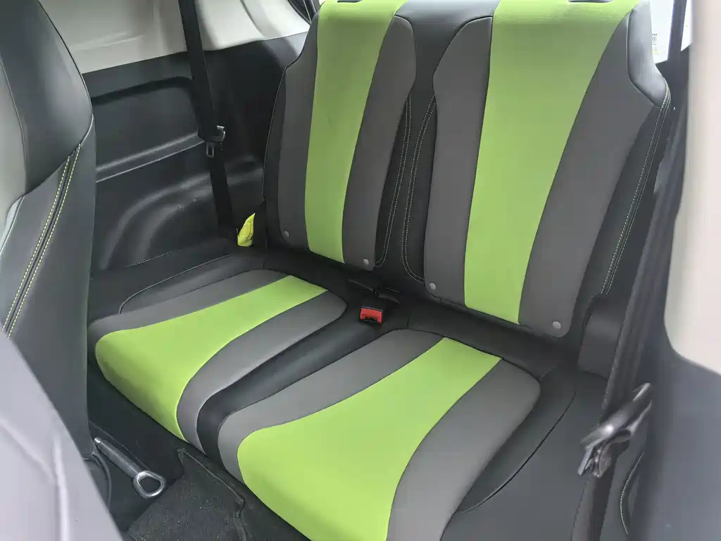 Roewe Clever — миниатюра 13