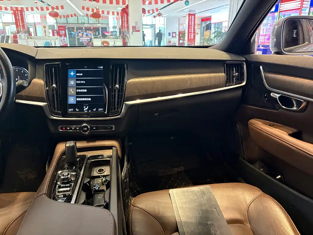 Volvo V90 — миниатюра 19