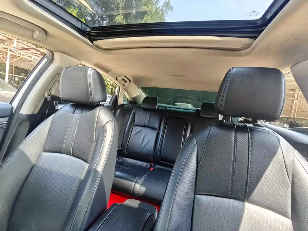 Honda Civic 2016 220TURBO CVT Luxury