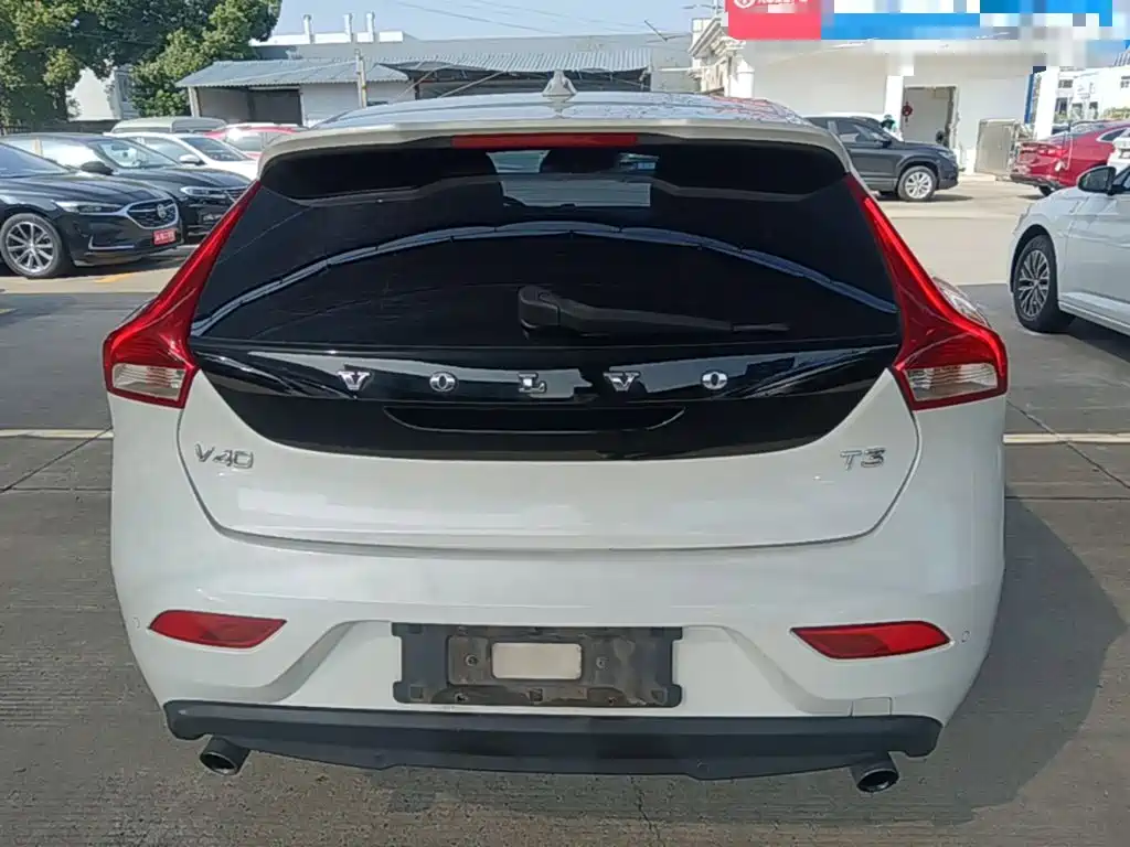 Volvo V40 — миниатюра 6