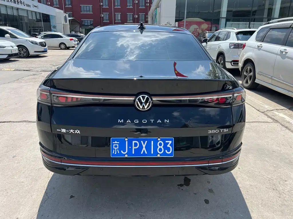 Volkswagen Magotan — миниатюра 6