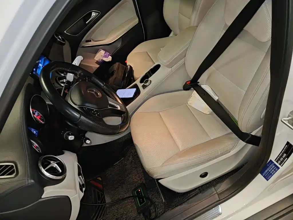 Mercedes-Benz GLA — миниатюра 15