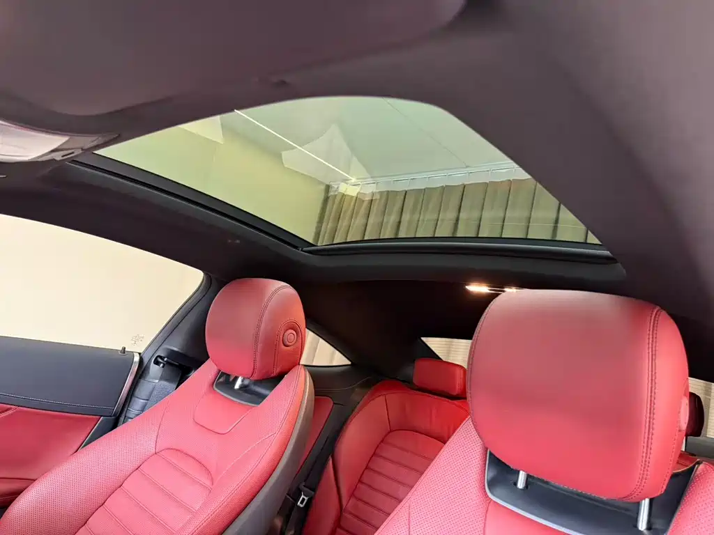 Mercedes-Benz C-Class AMG — миниатюра 11