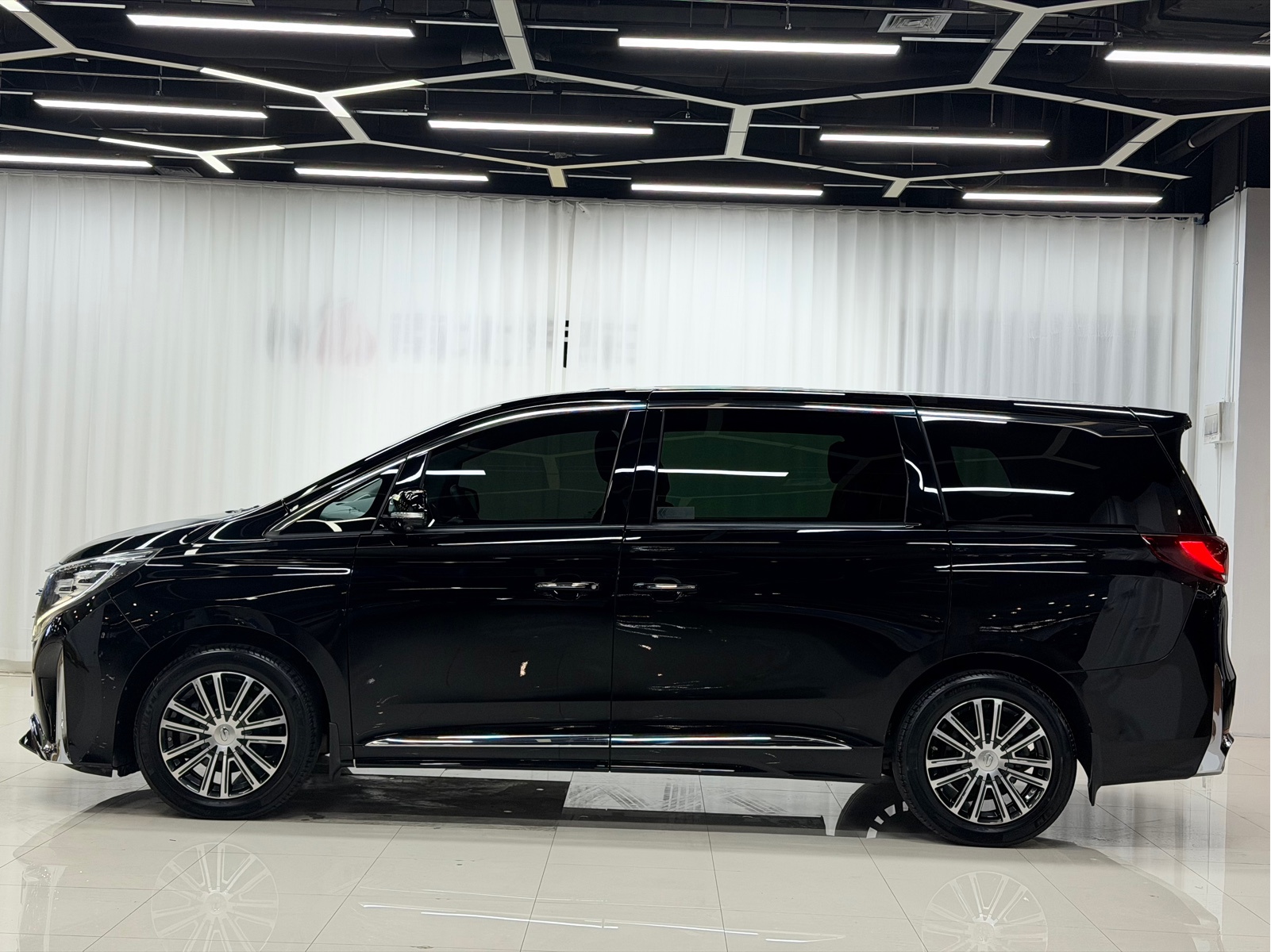 GAC Motor Trumpchi M8 — миниатюра 18