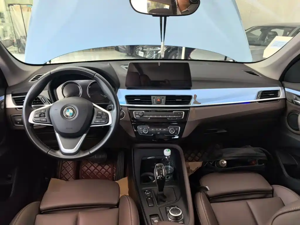 BMW X1 — миниатюра 10