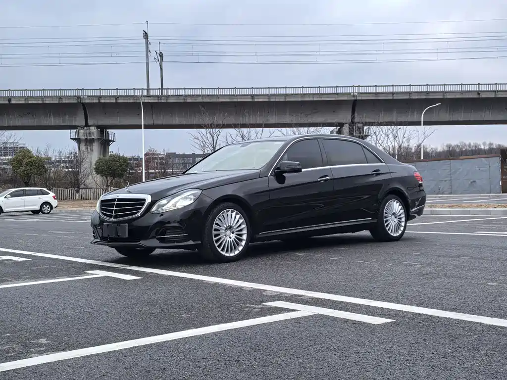 Mercedes-Benz E-Class 2014