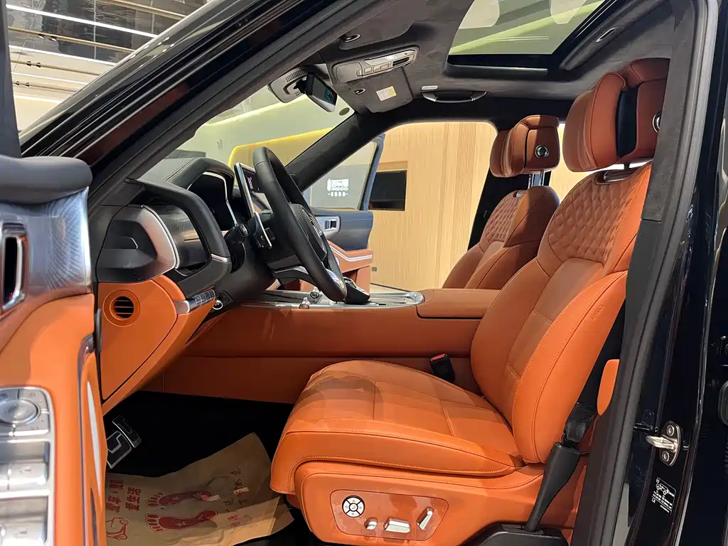 TANK TANK 700 NEW ENERGY