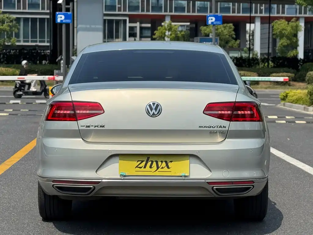 Volkswagen Magotan — миниатюра 6