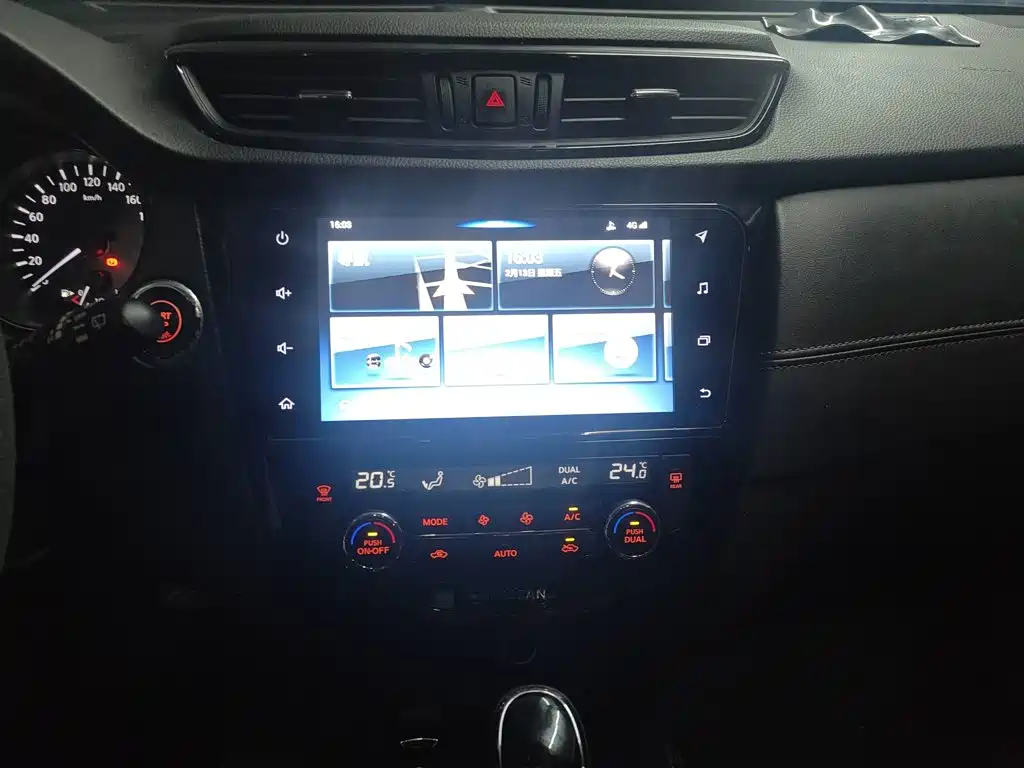 Nissan X-Trail — миниатюра 9