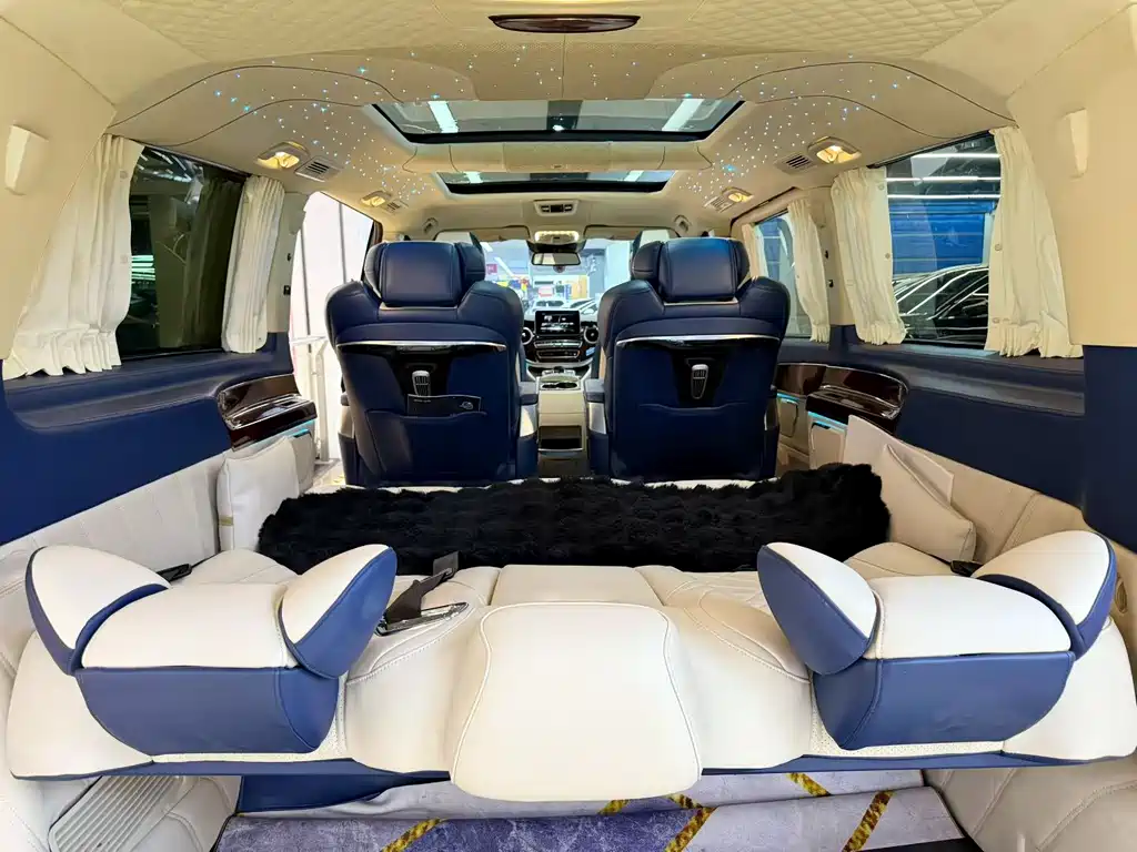 MERCEDES-BENZ V CLASS