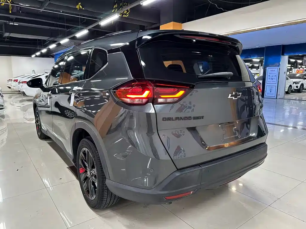 Chevrolet Volando — миниатюра 8