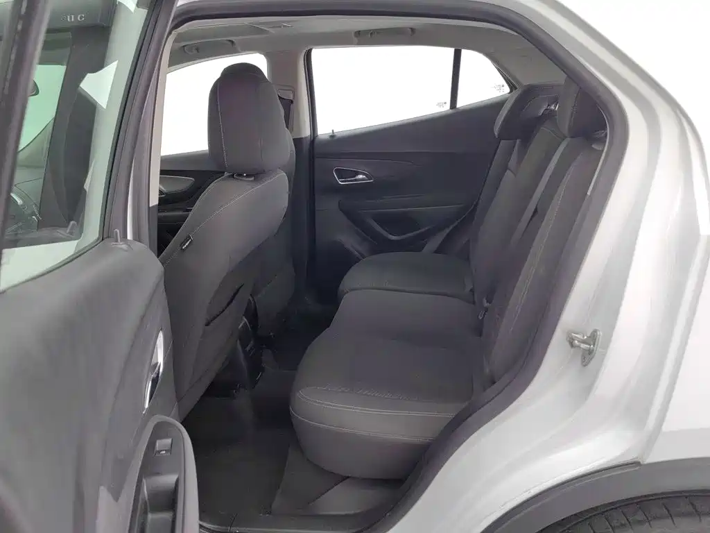 Buick Encore — миниатюра 15