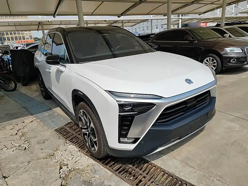 NIO ES8 — миниатюра 4