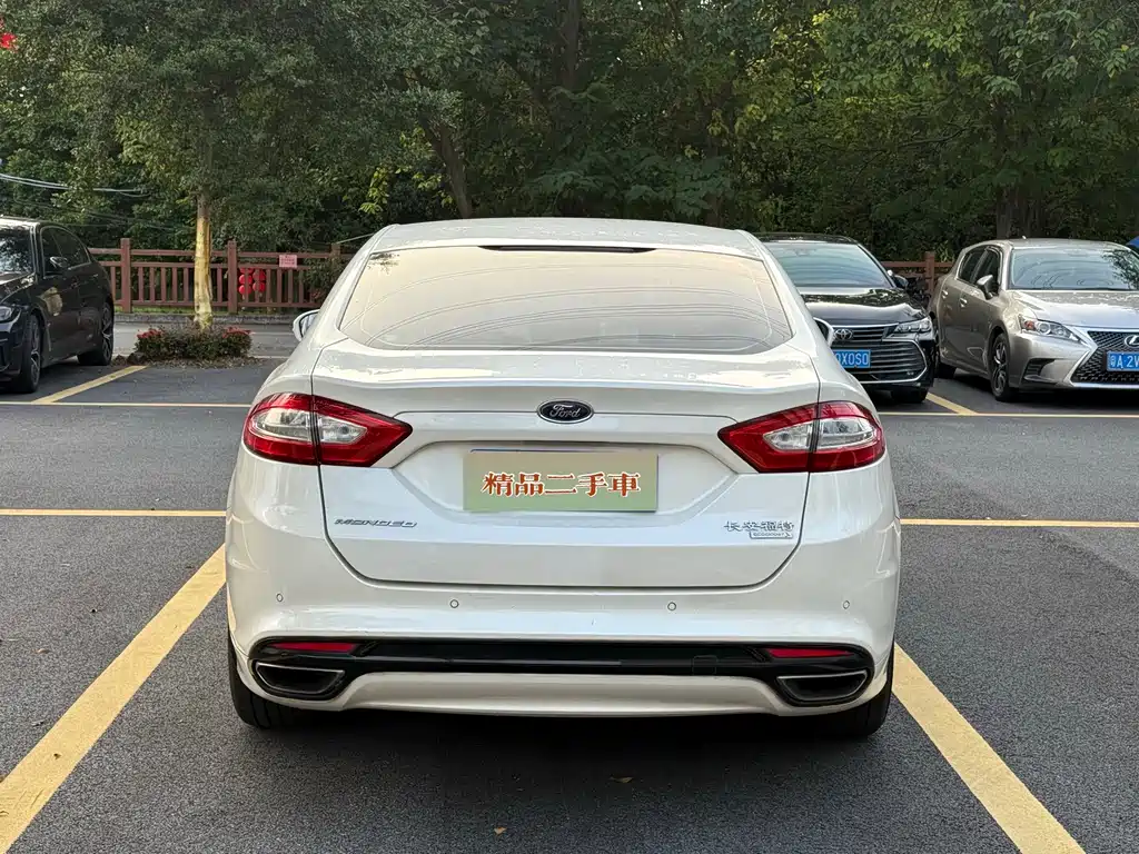 Ford Mondeo — миниатюра 5