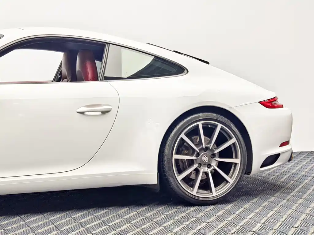 Porsche 911 — миниатюра 8