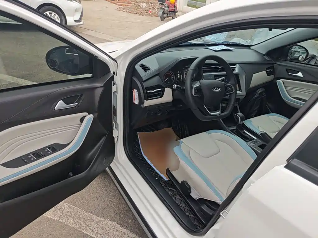 Chery Tiggo 3x — миниатюра 16