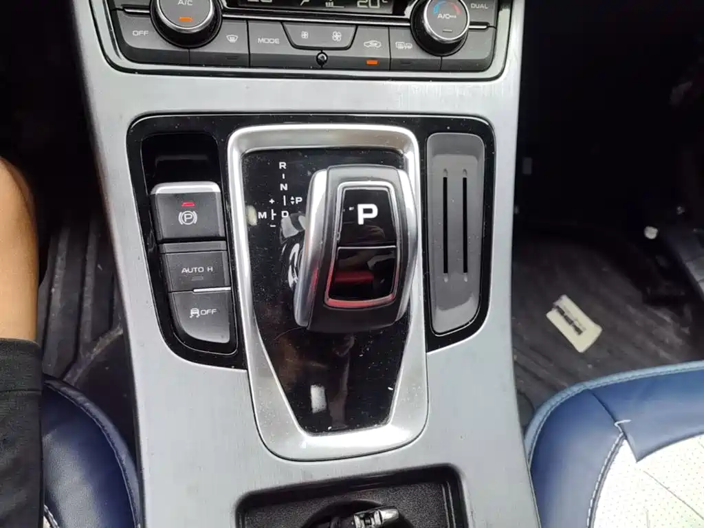 Geely Boyue — миниатюра 14