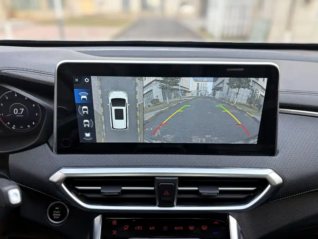 SAIC MAXUS CHASE G50