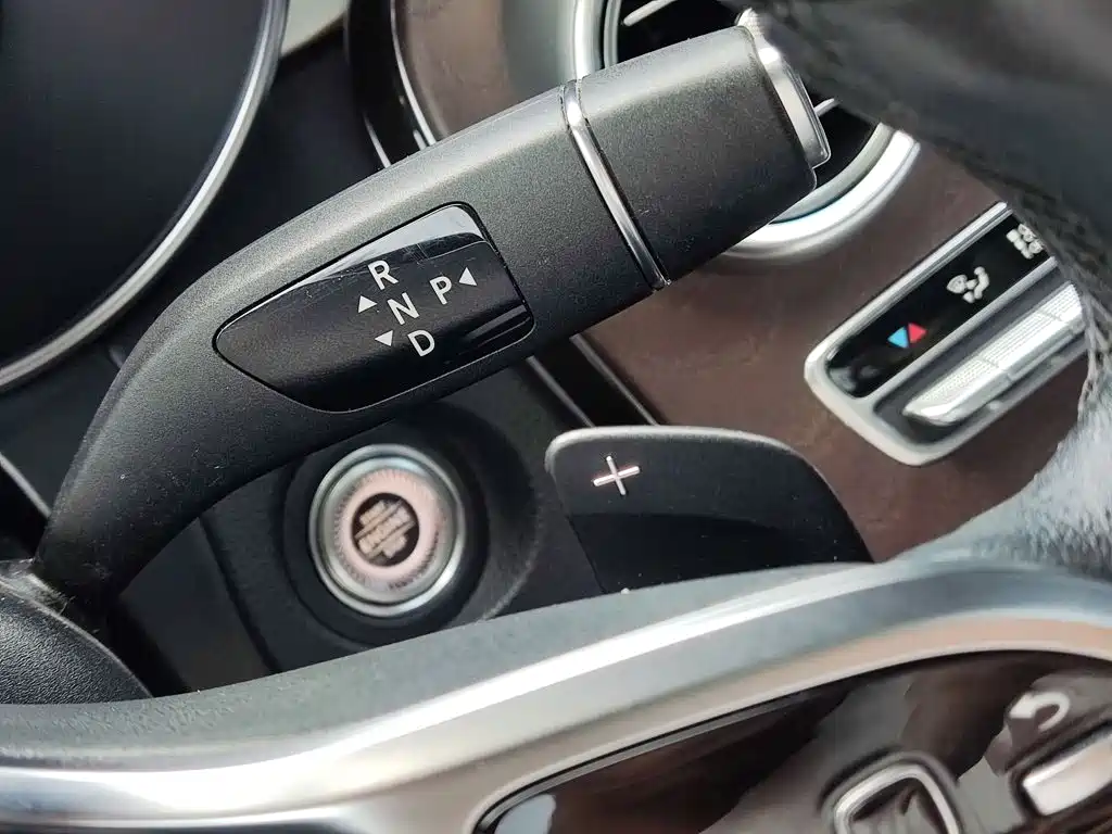Mercedes-Benz GLC 2022 GLC 300 L 4MATIC