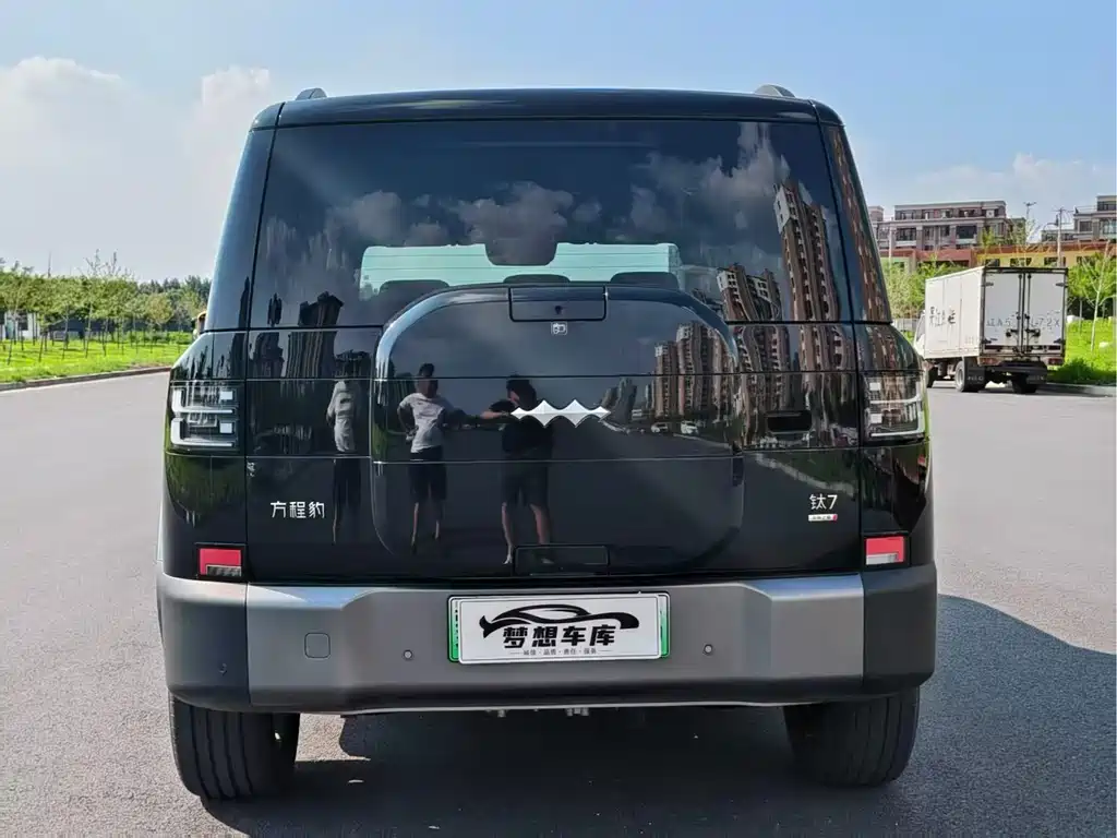 Fangchengbao Leopard 7 7 2025 190KM Ultra