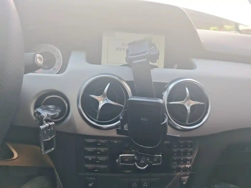 Mercedes-Benz GLK-Class — миниатюра 13