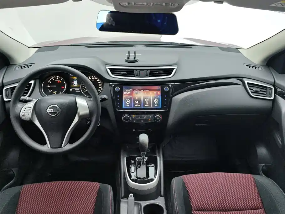 Nissan Qashqai — миниатюра 12